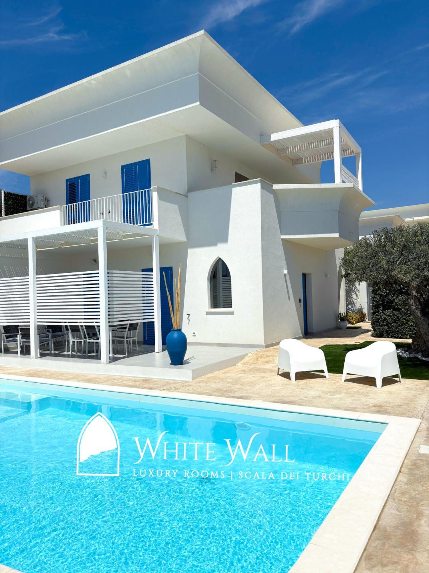 White Wall Luxury Rooms Scala Dei Turchi Реальмонте Екстер'єр фото